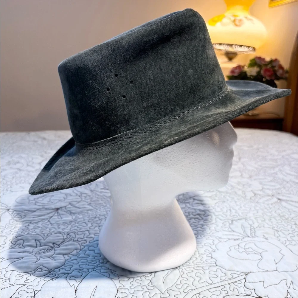 Walkabout Overlander Aussie Suede Leather Outback Hat Olive Green Size Small💛